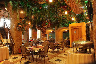 مطعم الشرفة