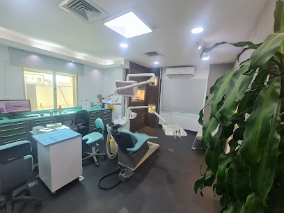 Dental Shop Center - مركز دنتل شوب لطب الأسنان