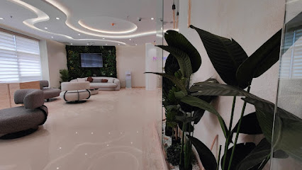 د.مصطفى مؤمن المركز السويسري لطب الاسنان