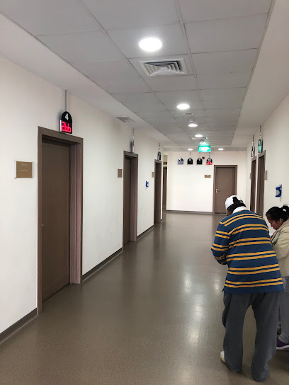 مركز محمد الدخان للعيون. الشاميه