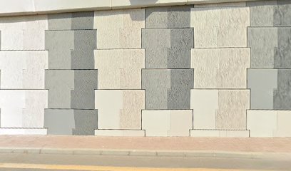 Dr Aseem Alhaj / German Board/ Consultant neurosurgeon and spine surgeon/ Dubai