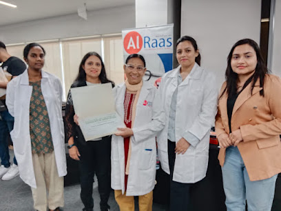 Al Raas Private Medical Clinic in Karama, Dubai
