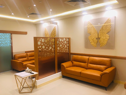 Dr. Usha Suresh, MBBS, MD, FRCOG (UK), MRCOG (UK)