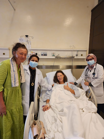 Canadian Specialist Hospital