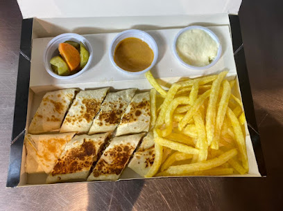 شاورما جودي،حي القادسية،طريق السلطان قابوس بن سعيد،الرياض