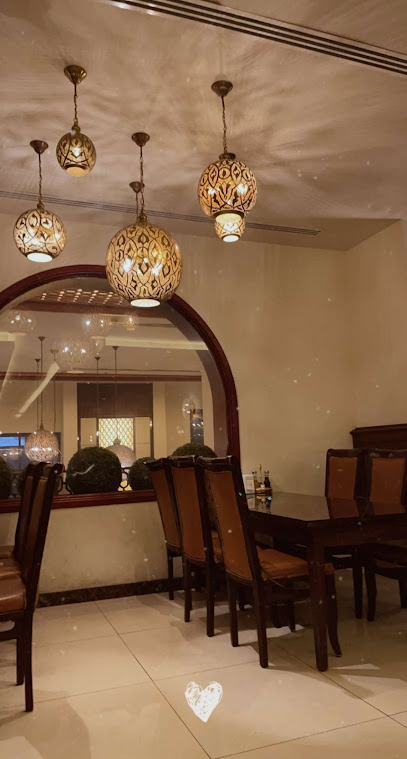 مطاعم ذوق الرومانسيه