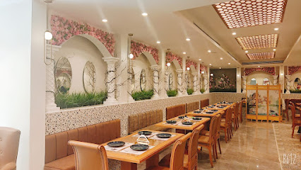 بيت الورد مطعم ولاونج