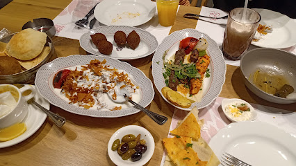 مطعم ليلى اللبناني leila Lebanese restaurant