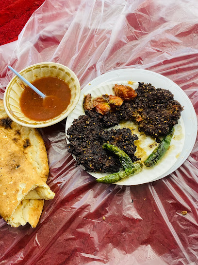 مطعم نوادر الشيف البخاري