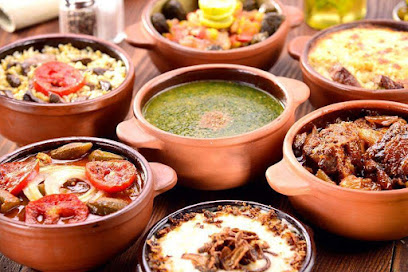 مطعم الفطيرة الدمشقيةحي الرمال شارع اشياب الماء