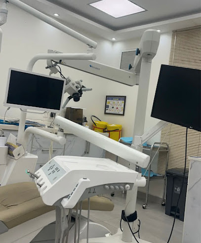 نوفا والعالمي لطب الأسنان