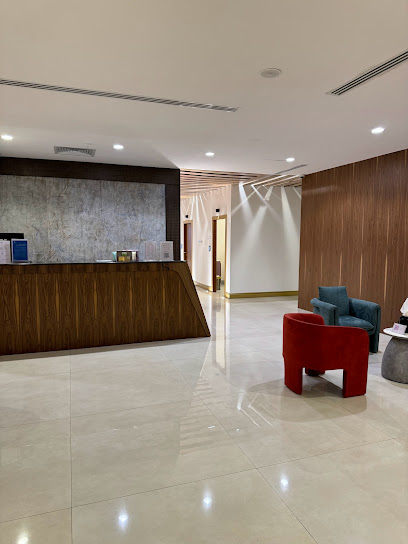 عيادات غلامور حي حطين