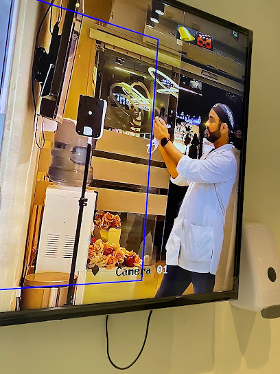 الدكتور نضال ايوب - استشاري الجراحة الجلدية التجميلية