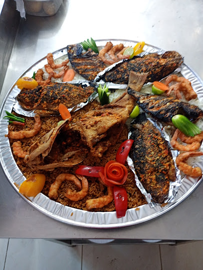 مطعم السماك للمأكولات البحريه