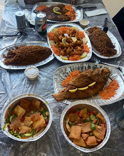 مطعم سمكة في شبكة للمأكولات البحرية