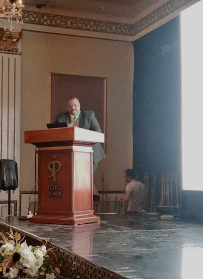 Dr Ayman El Masry Clinicعيادة اد/ أيمن المصري لجراحة العظام