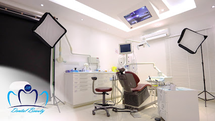 عيادات جمال الأسنان المتخصص