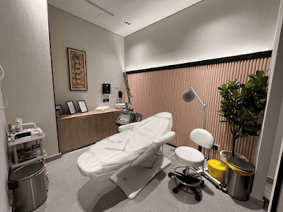 مركز و عيادات د. سالم باصفار لطب العيون والبصريات والجلدية والتجميل - Dr.Salem Basaffar Eye, Derma & Aesthetic Center