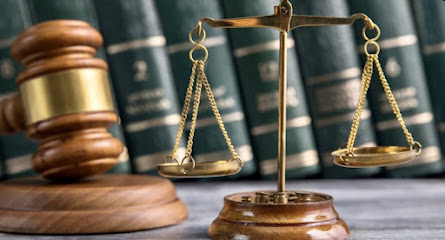 المحامي خالد بن بدر الحويفر للمحاماة والاستشارات القانونية