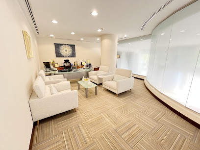 شركة د. حسين العنقري للمحاماة