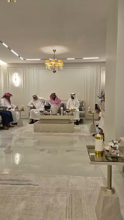 مكتب احمد شمس - محامي - مأذون شرعي- خبير تقدير قضايا