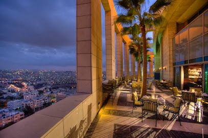 لو رويال عمان