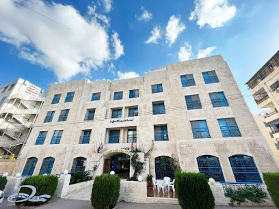 أجنحة دلمون الفندقية