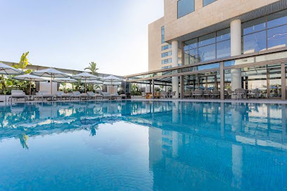 فندق سيغنيا من هيلتون عمان