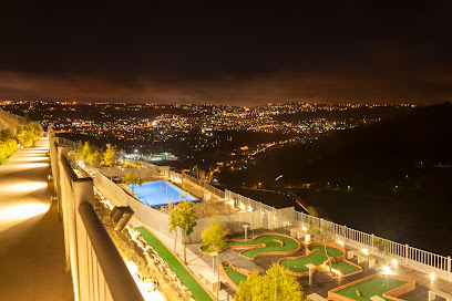 Sindyan Resort & Restaurant منتجع ومطاعم السنديان