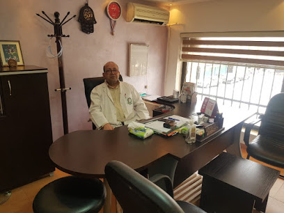 Dr. munir kayyali الدكتور منير الكيالي طبيب عامu200eu200e