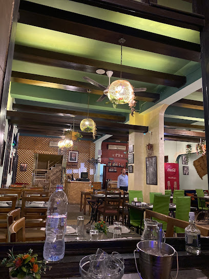 مطعم كرسبي تشيكن