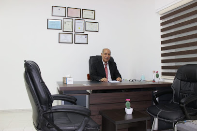 عيادة الدكتور محمد زريقات استشاري امراض وجراحة النسائية والتوليد