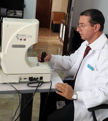 عيادة الدكتور حسام بطيخي للعيون