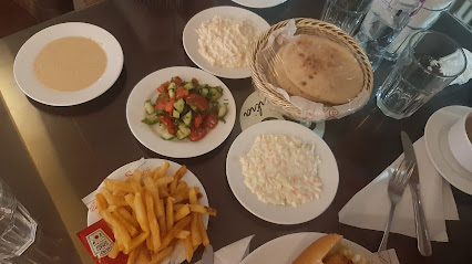 مطعم سيسيليا