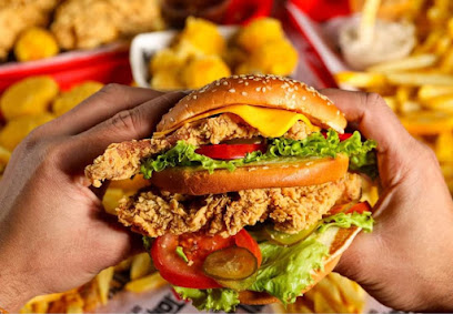 مطعم كومبو قنا - COMBO Fried Chicken