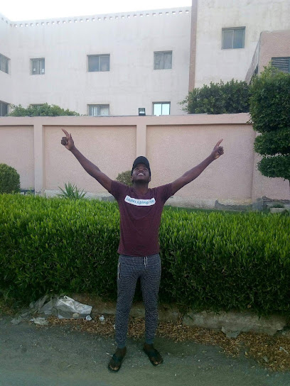 دكتورة عايدة ابو العلا