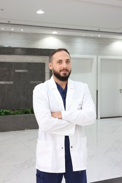 عيادة الدكتور محمد التويجري لطب وجراحة الفم والاسنان