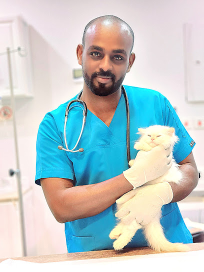 عيادة الرعاية المتطورة البيطرية