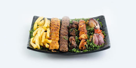 مطعم الشجرة