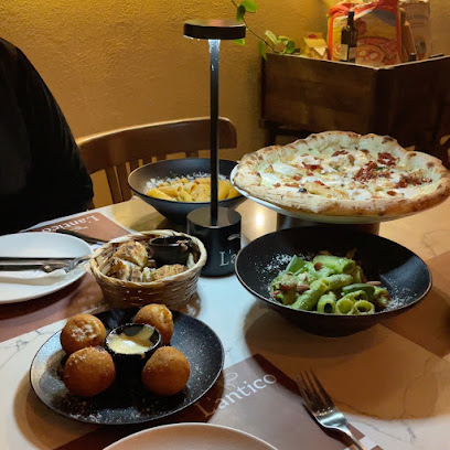 مطعم لانتيكو | Lu2019antico Restaurantu200f