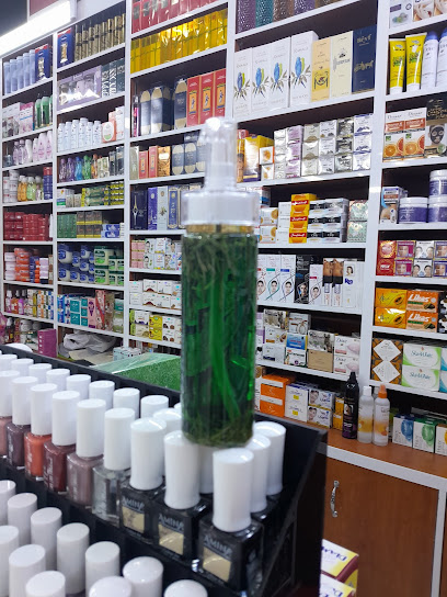 قصر الفن لمستحضرات التجميل محل رقم 171