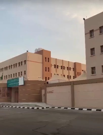 المتوسطة السابعة للبنات بالخفجي