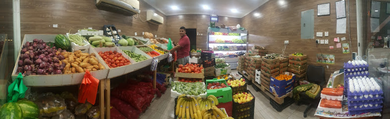 زينه الخير للخضروات والفواكه والمواد الغذائية