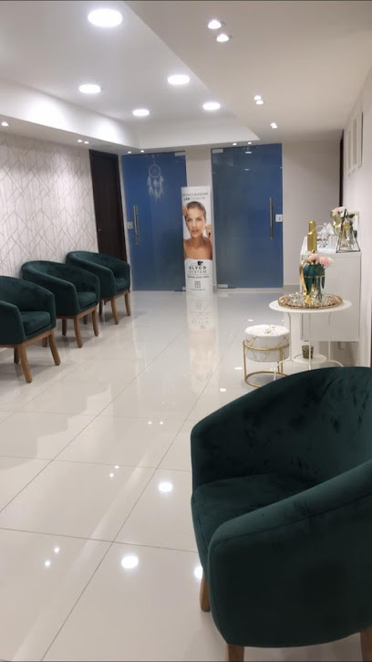 Pearl clinic - عيادات بيرل - Abdallah Ghosheh Branch