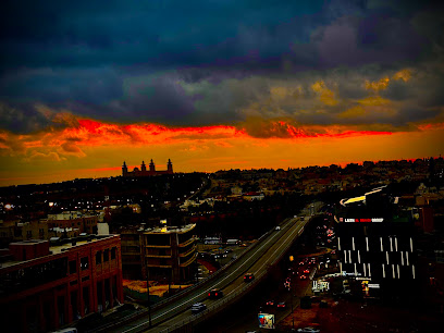 R Clinics | Dr. Hamza Alrefaei - عيادة الدكتور حمزة الرفاعي