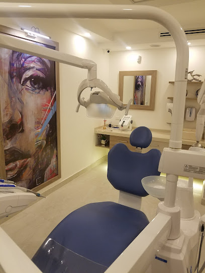 Definite Dental Clinics عيادة ديفينت لطب الأسنان