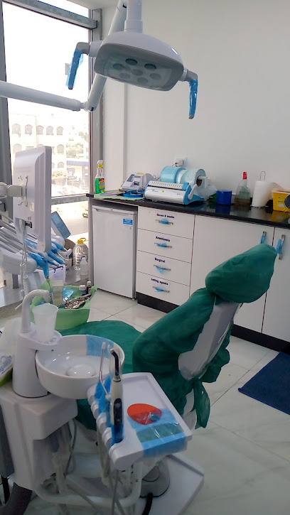 عيادة الدكتور عدي اسامه بيضون