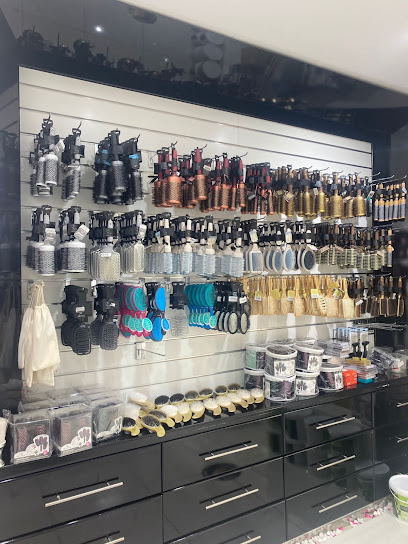 MADI International Showroom & Academy - Muscat معرض وأكاديمية ماضي الدولية - الخوير