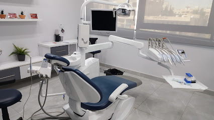 Healthy Smile د. ريم مرداوي (Dentist)