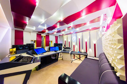 استوديو الشبكة الاعلاميه تسجيل صوت